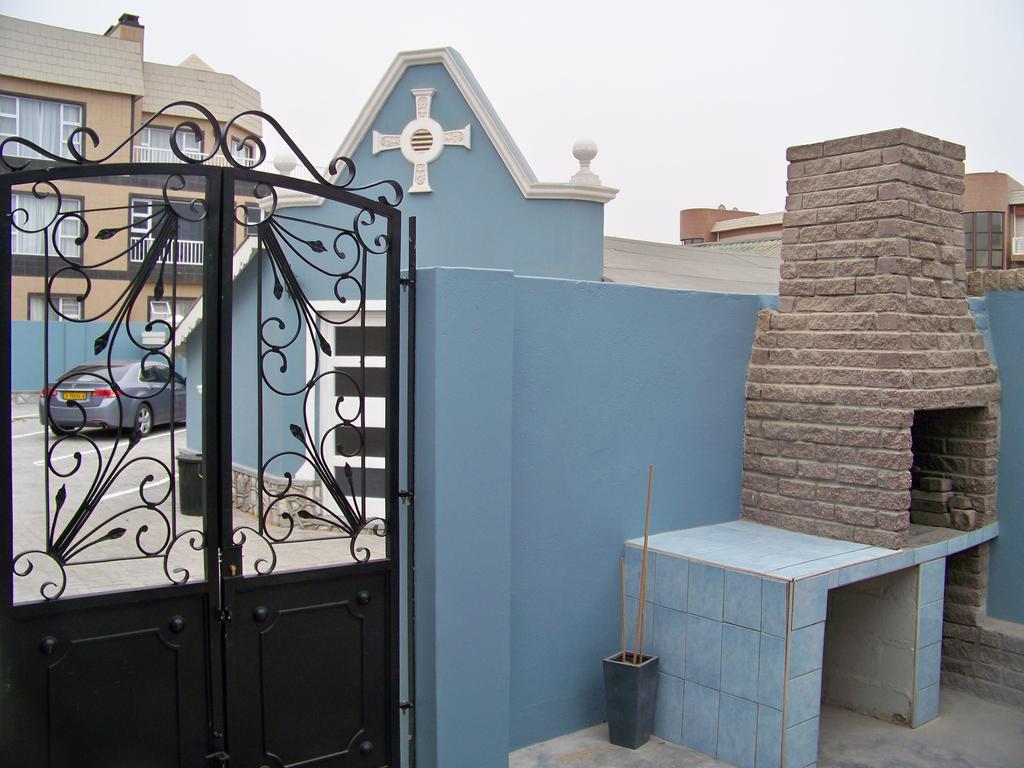 Jetty Self-Catering Hotel Суакопмунд Екстериор снимка