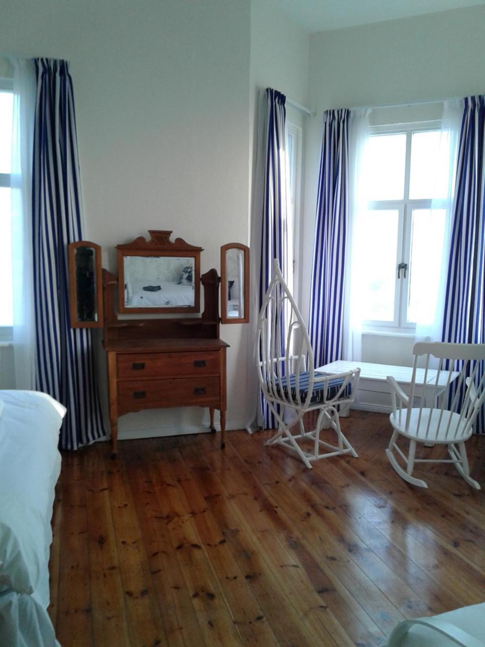 Jetty Self-Catering Hotel Суакопмунд Екстериор снимка